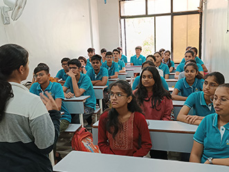 iit jee Classes In nigadi